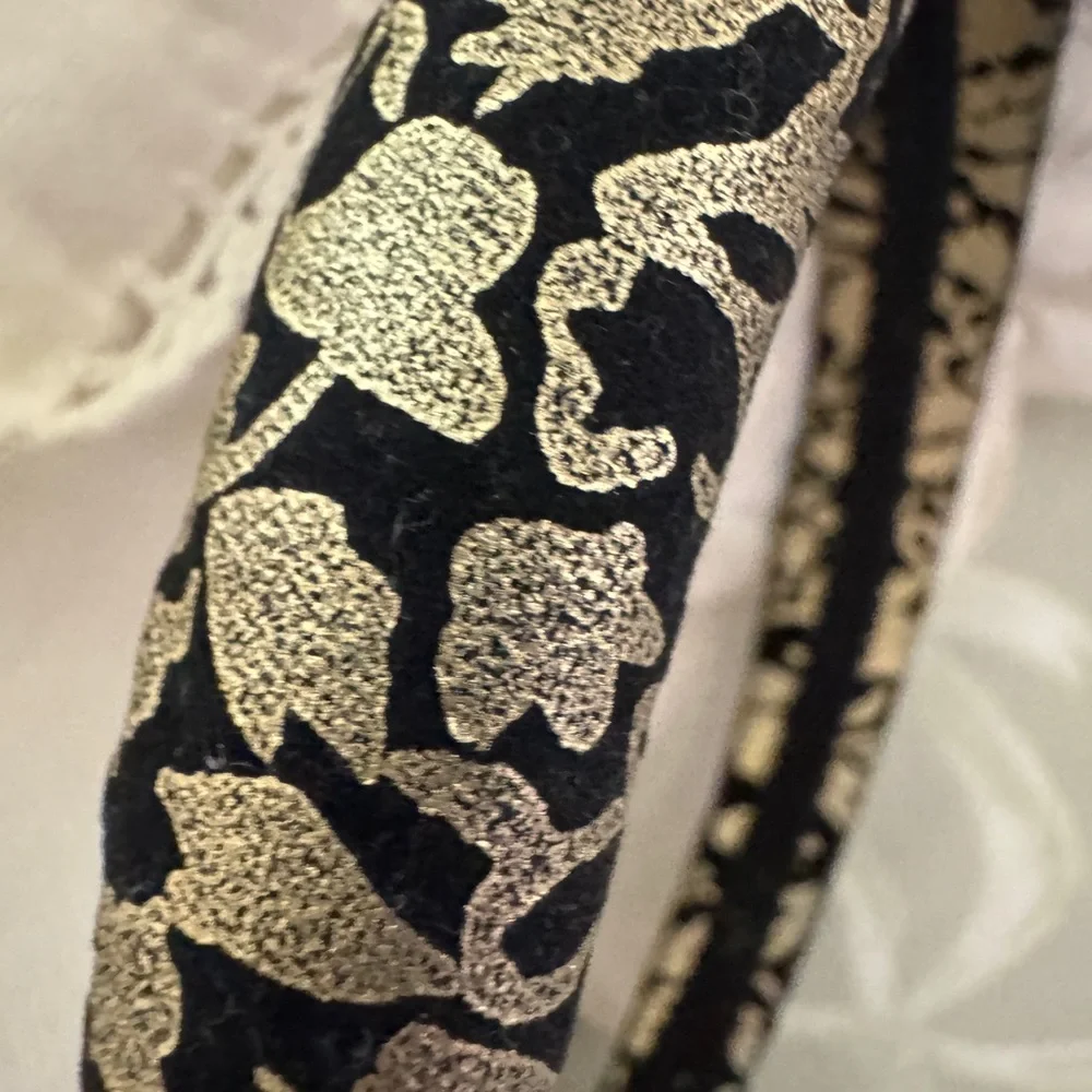 Elegant Black and Gold Fabric Headband. Excellent condition see photos